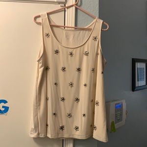 Cream sleeveless blouse with beaded detail 2X